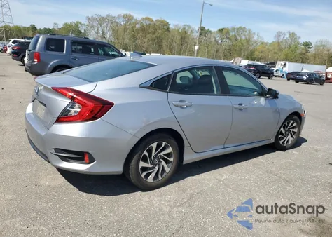 2017 Honda Civic Ex z USA, uszkodzony, nr VIN 2HGFC2F77HH548250